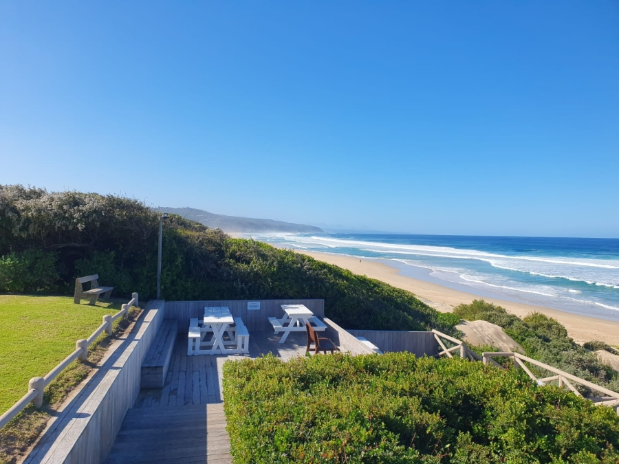 4 Bedroom Property for Sale in Keurboomstrand Western Cape